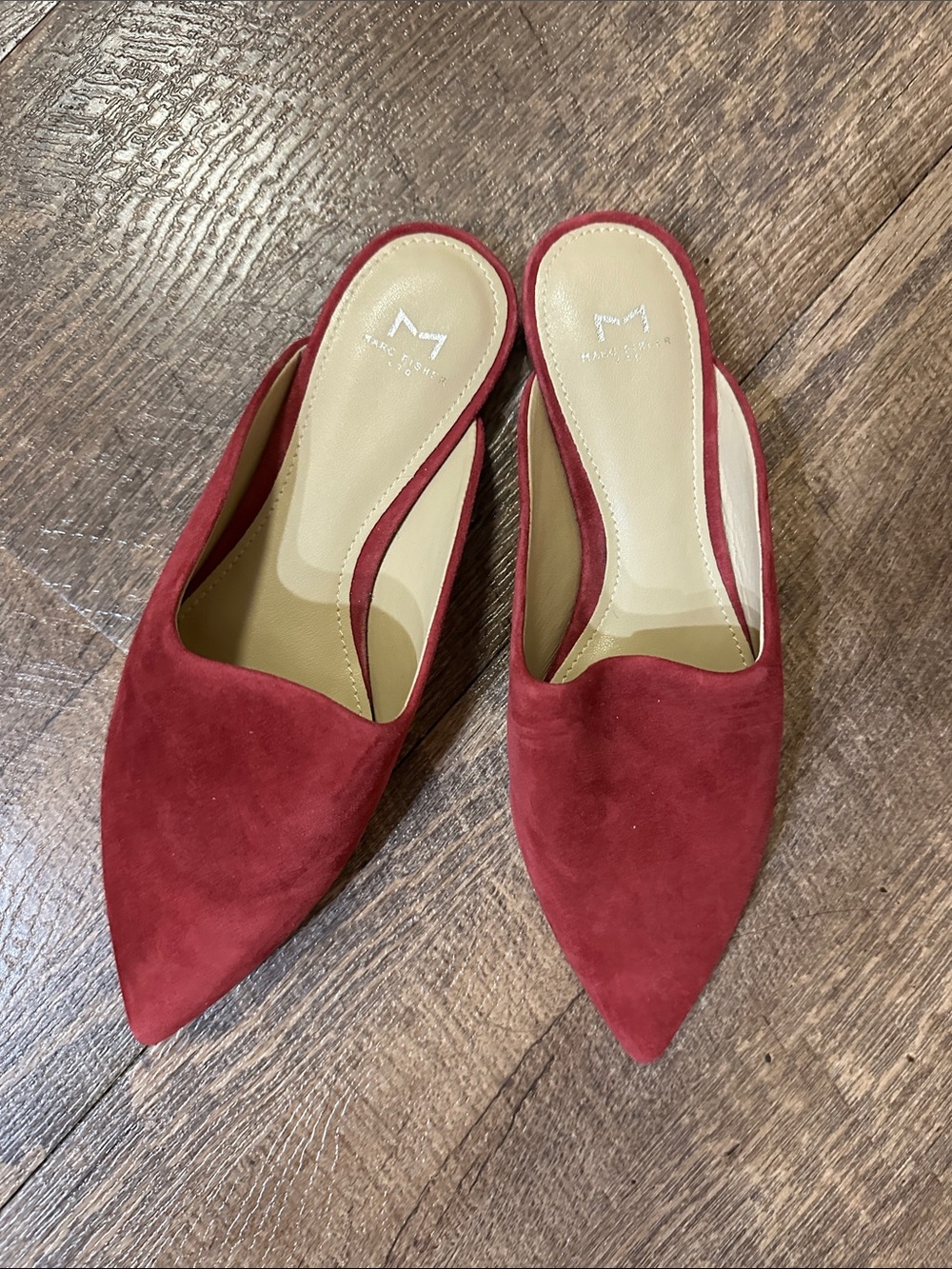 Marc Fisher Maroon/Burgundy Suede Pointed Toe Slip-On Mules- size 6 M US